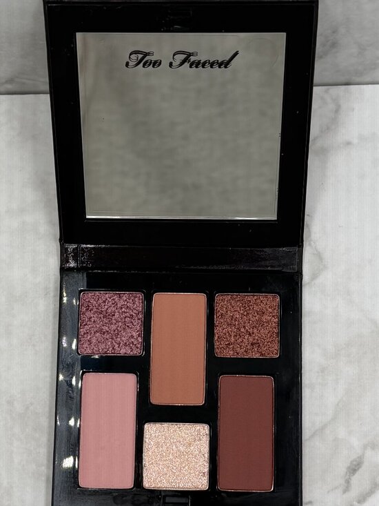 TOO FACED BORN THIS WAY WARM EMBER NUDES MINI EYESHADOW PALETTE - Picture 1 of 3